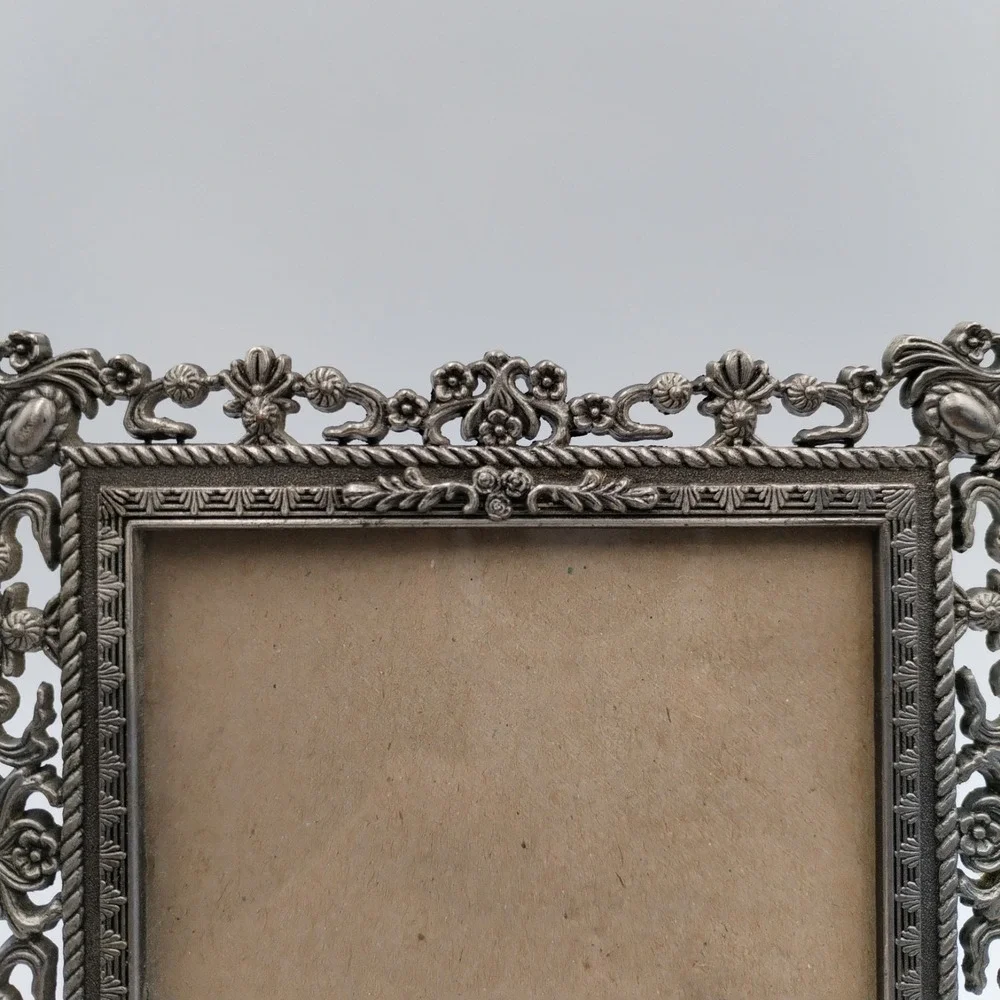 N/A vintage ornate